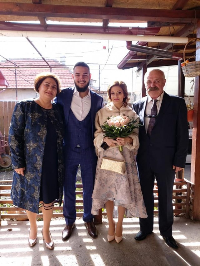 constanta luptatorul madalin craciunica s a casatorit cu sarah iulia stefan in curand cei doi vor deveni constanta luptatorul madalin craciunica s a casatorit cu sarah iulia stefan in curand cei doi vor deveni