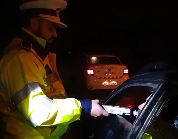 actiune de amploare pe linie rutiera in medgidia ce nereguli au descoperit politistii galerie foto video actiune de amploare pe linie rutiera in medgidia ce nereguli au descoperit politistii galerie foto video