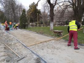 Echipele SC Confort Urban continuă lucrările de reabilitare din zona bulevardului Mamaia (galerie foto)