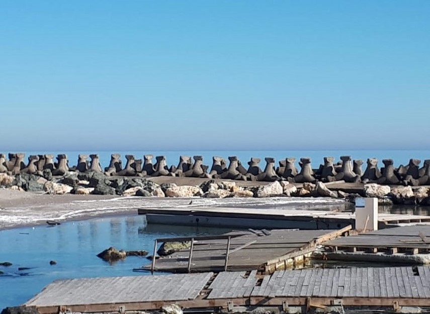 risc de poluare pe plaja din dreptul hotelului inter venus judetul constanta au fost sesizate abadl si risc de poluare pe plaja din dreptul hotelului inter venus judetul constanta au fost sesizate abadl si