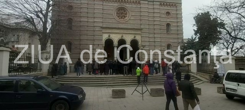 constanta sfanta liturghie de duminica se tine afara galerie foto video 714698 constanta sfanta liturghie de duminica se tine afara galerie foto video 714698