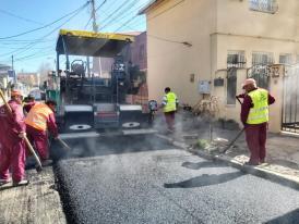 Asfalt nou în zonele rezidențiale din Constanța (galerie foto)