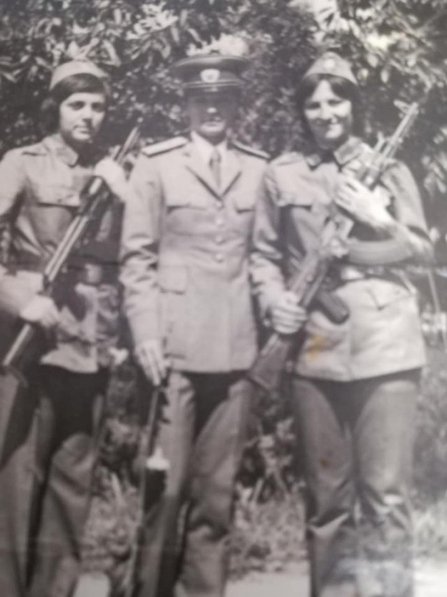 constanta fete in pas de defilare antrenoarea niculina chiricuta sublocotenent in rezerva amintiri din constanta fete in pas de defilare antrenoarea niculina chiricuta sublocotenent in rezerva amintiri din