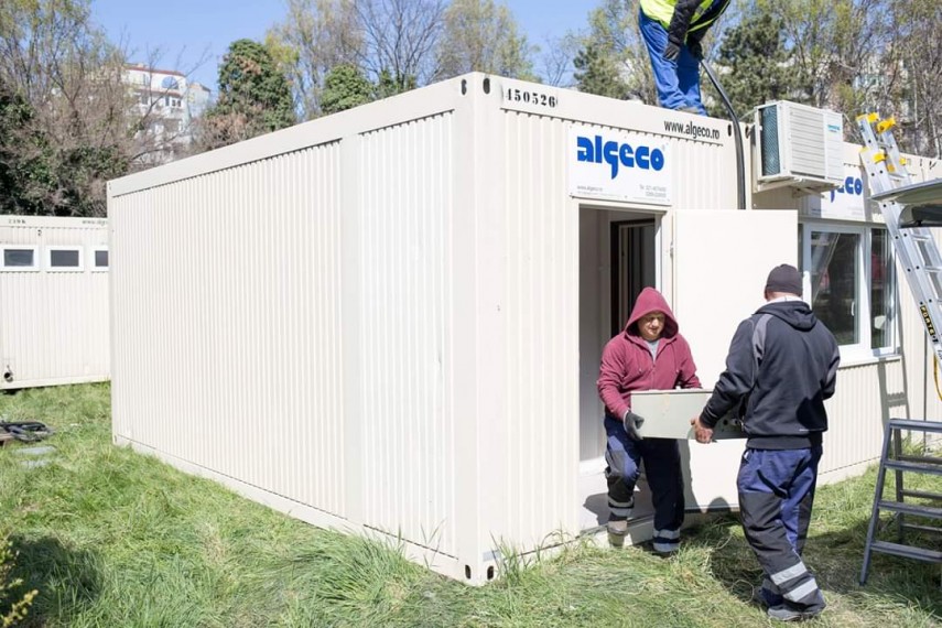 containere modulare sanitare amplasate astazi in curtea spitalului judetean constanta pentru triajul containere modulare sanitare amplasate astazi in curtea spitalului judetean constanta pentru triajul