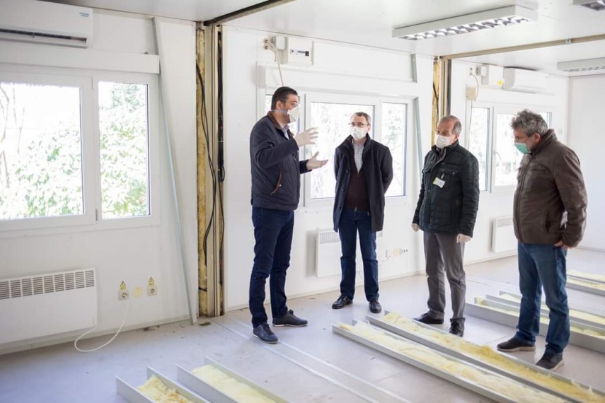 containere modulare sanitare amplasate astazi in curtea spitalului judetean constanta pentru triajul containere modulare sanitare amplasate astazi in curtea spitalului judetean constanta pentru triajul