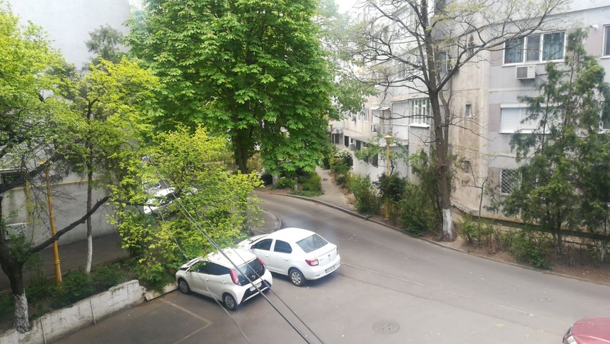 constantaestebine fotoreportaj imagini de la balcoanele constantenilor cu ce peisaje isi alina oamenii constantaestebine fotoreportaj imagini de la balcoanele constantenilor cu ce peisaje isi alina oamenii