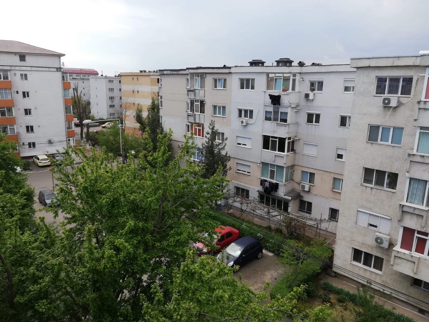 constantaestebine fotoreportaj imagini de la balcoanele constantenilor cu ce peisaje isi alina oamenii constantaestebine fotoreportaj imagini de la balcoanele constantenilor cu ce peisaje isi alina oamenii