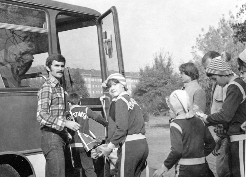 supa de broasca testoasa si coloanele de tancuri inotatorii de la clubul sportiv scolar nr 1 constanta supa de broasca testoasa si coloanele de tancuri inotatorii de la clubul sportiv scolar nr 1 constanta