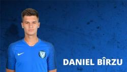 Fotbalistul Daniel Bîrzu, de la FC Viitorul, a devenit major. Este privit drept viitorul „stâlp de fier“ al defensivei