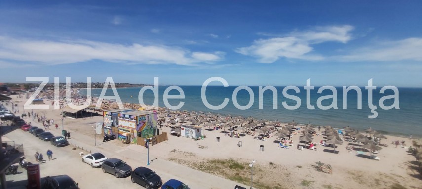 fororeportaj melodia valurilor marii pe plaja de la vama veche nisipul din nou populat 720928