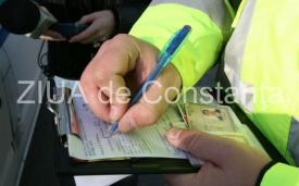 Doi şoferi, traşi pe dreapta de poliţiştii constănțeni. Ambii s-au ales cu dosare penale