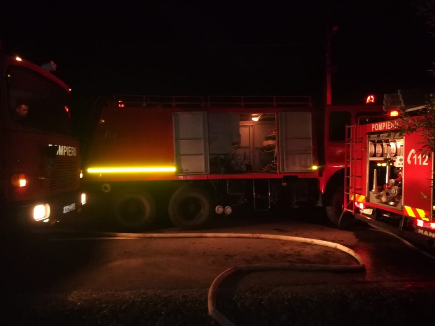 incendiu in pecineaga un om a murit 721691 incendiu in pecineaga un om a murit 721691