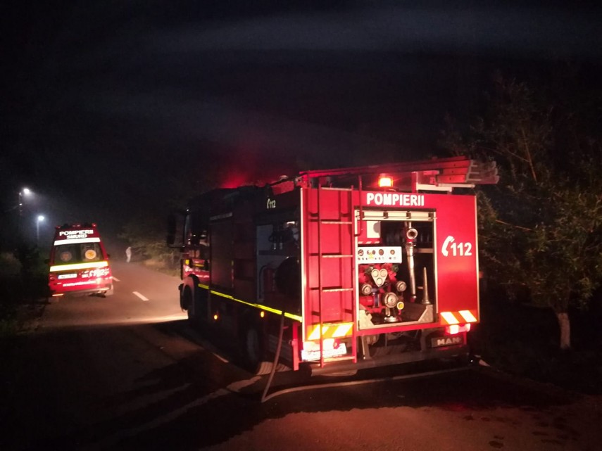 incendiu in pecineaga un om a murit 721691 incendiu in pecineaga un om a murit 721691