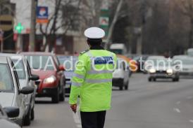 Tânăr trimis în judecată după ce a încercat să mituiască un polițist cu suma de 2300 lei