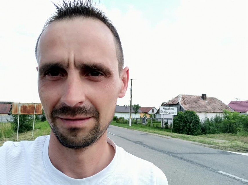 alergarea in scop umanitar de 600 de kilometric militarul laurentiu cobzaru intampinat la satu mare la alergarea in scop umanitar de 600 de kilometric militarul laurentiu cobzaru intampinat la satu mare la