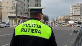 Patru tineri au încercat să fugă! Infracțiuni la regimul rutier, constatate de polițiștii din Constanța