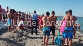 UPDATE - Victima a murit Pericol de înec, la Eforie Nord. O persoană a fost scoasă din ape de salvamari. Intervin paramedicii SMURD  (galerie foto și video)      