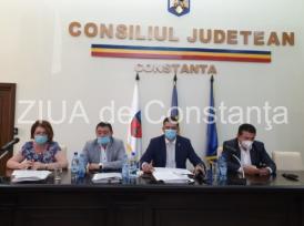 LIVE TEXT Țuțuianu a pierdut frâiele CJC. PNL și PMP i-au dat ședința peste cap. În joc, banii pentru localități (galerie foto + video)                  