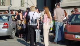 Proba scrisă a Titularizării 2020 se desfășoară în cinci centre de concurs  1001 profesori speră să-și găsească „stabilitatea” în 53 de discipline