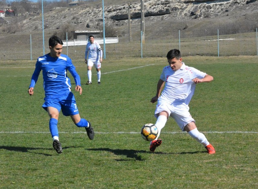 sambata e meciul cel mare gloria albesti joaca pentru promovarea in premiera in liga a 3 a galerie foto sambata e meciul cel mare gloria albesti joaca pentru promovarea in premiera in liga a 3 a galerie foto