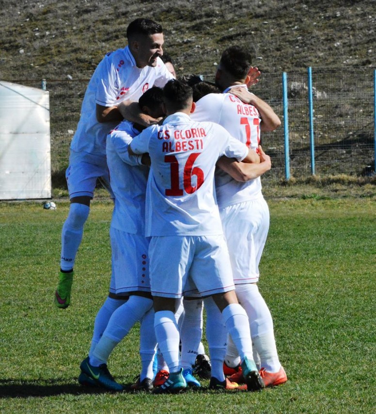 sambata e meciul cel mare gloria albesti joaca pentru promovarea in premiera in liga a 3 a galerie foto sambata e meciul cel mare gloria albesti joaca pentru promovarea in premiera in liga a 3 a galerie foto