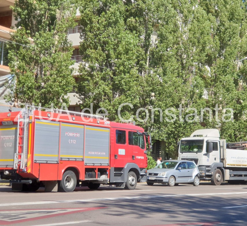 accident in zona hotelului scandinavia din mamaia galerie foto si video 725594 accident in zona hotelului scandinavia din mamaia galerie foto si video 725594