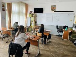 Sondaj de opinie ZIUA de Constanța Care variantă de începere a anului școlar vi se pare mai bună? Cum au răspuns participanții