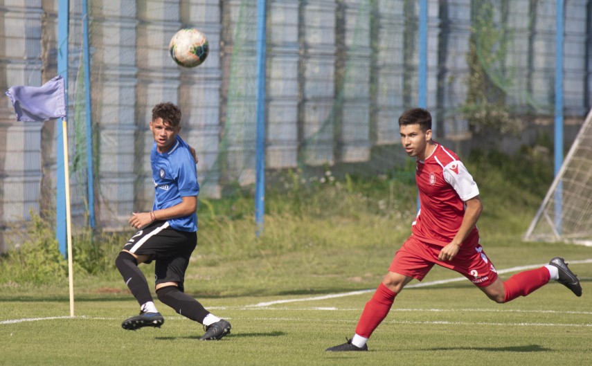 fc viitorul under 17 a invins gloria albesti intr un amical 726039 fc viitorul under 17 a invins gloria albesti intr un amical 726039