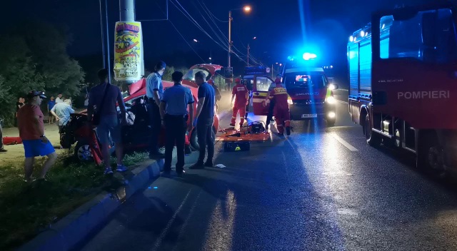 acccident rutier intre eforie nord si eforie sud un autoturism a intrat in stalp doua victime incarcerate acccident rutier intre eforie nord si eforie sud un autoturism a intrat in stalp doua victime incarcerate