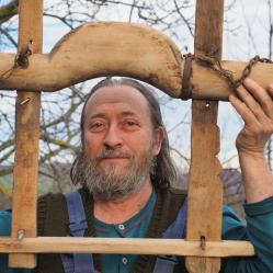 Fondatorul primei școli de gravură din Dobrogea împlinește astăzi 71 de ani