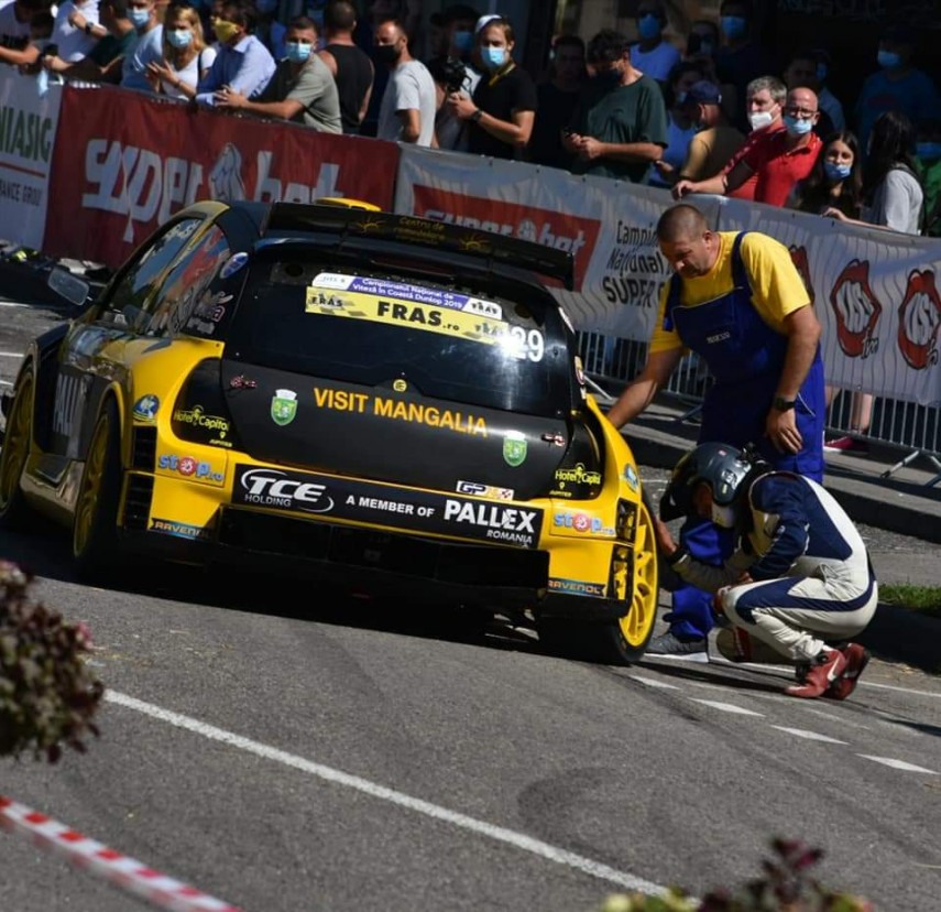 a pilotat din nou bolidul renault clio v6 trophy pilotul emil ghinea pe podium la prima etapa a campionatului a pilotat din nou bolidul renault clio v6 trophy pilotul emil ghinea pe podium la prima etapa a campionatului