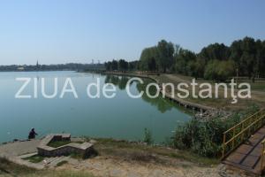 Constănțeanul supărat. Lacul Tăbăcărie se află într-o situație dramatică. Constănțenii sunt chemați să dea o mână de ajutor pentru ecologizarea lacului și parcului 