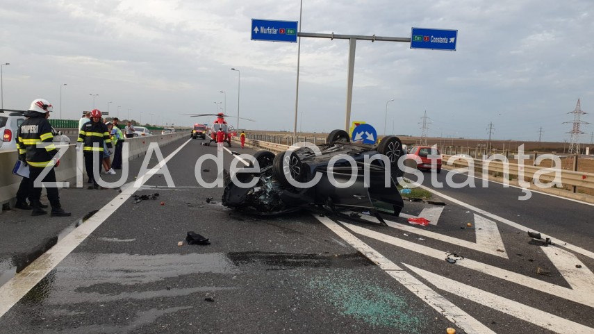 accident rutier grav la valu lui traian la iesire de pe autostrada un autoturism s a rasturnat un om accident rutier grav la valu lui traian la iesire de pe autostrada un autoturism s a rasturnat un om