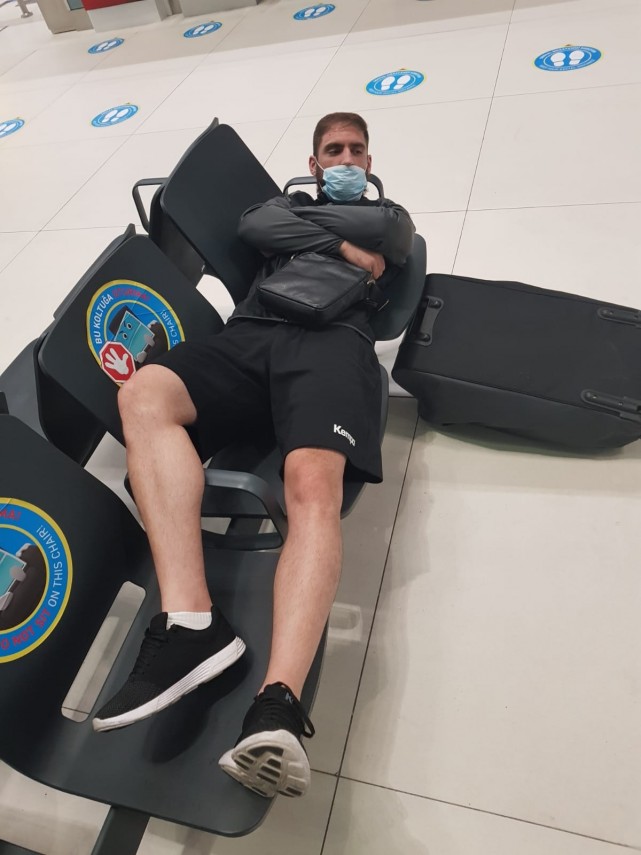 cum s a incheiat aventura de la istanbul a handbalistilor de la hc dobrogea sud constanta aflati in drum cum s a incheiat aventura de la istanbul a handbalistilor de la hc dobrogea sud constanta aflati in drum