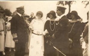 Regele veghează, România înflorește!