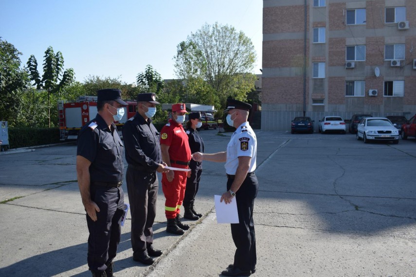 pompieri tulceni avansati in grad inainte de termen galerie foto 728913 pompieri tulceni avansati in grad inainte de termen galerie foto 728913