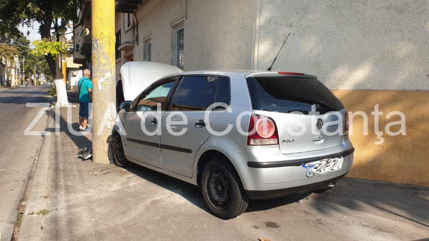 accident rutier in municipiul constanta doua autoturisme implicate 729718 accident rutier in municipiul constanta doua autoturisme implicate 729718