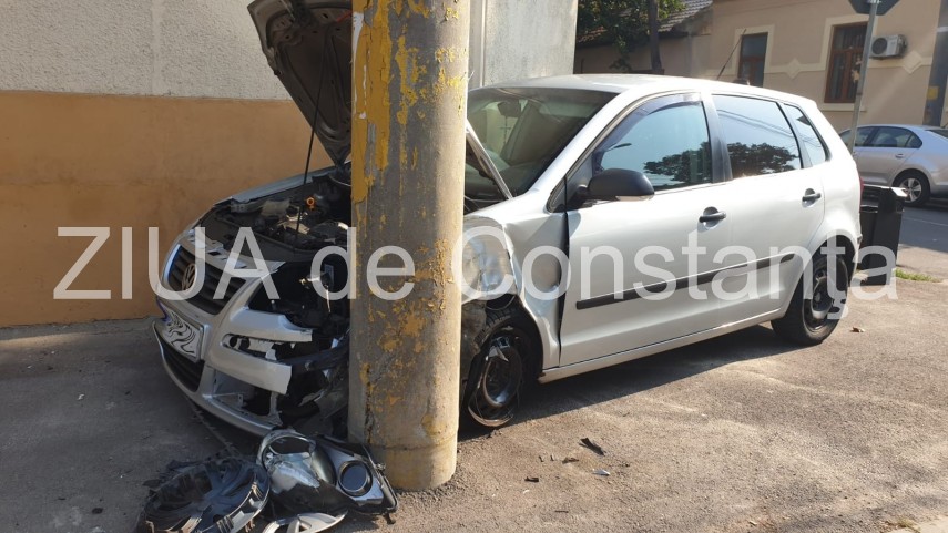 accident rutier in municipiul constanta doua autoturisme implicate 729718 accident rutier in municipiul constanta doua autoturisme implicate 729718