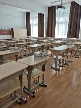 Ministerul Educației dezminte zvonurile legate de trecerea, după alegeri, la scenariul roșu a întreg învățământului românesc 