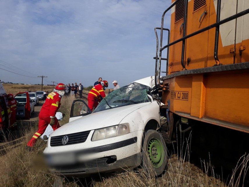 accident grav suceava masina tren morti 730338 accident grav suceava masina tren morti 730338