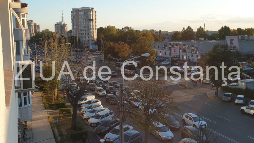 constanta ambuteiaj pe bulevardul 1 decembrie 731116 constanta ambuteiaj pe bulevardul 1 decembrie 731116