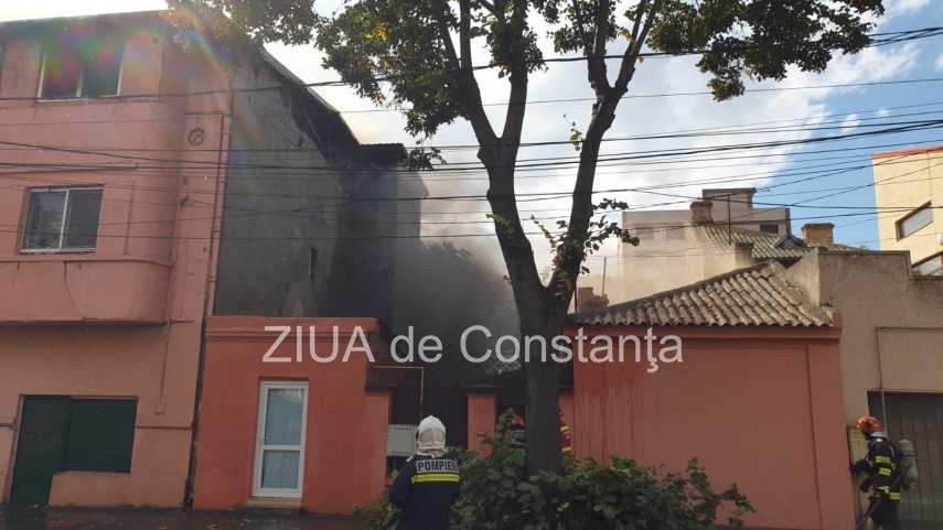 live video pompierii se lupta cu flacarile pe strada mihai viteazu din constanta 731335 live video pompierii se lupta cu flacarile pe strada mihai viteazu din constanta 731335