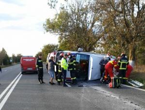 Un microbuz s-a răsturnat în apropiere de Herghelia Mangalia. O victimă        