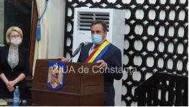 Depune jurământul președintele ales al CJC Mihai Lupu și cei 36 de aleși județeni (live)                      