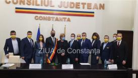 Depunere de jurământ pe timp de pandemie. Vergil Chițac, învestit în funcție. Se constituie CLM Constanța (live)                                    