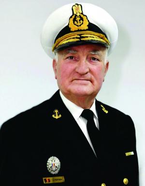 Un ultim omagiu contraamiralului de flotila în retragere Niculae Stefan Mesaje de condoleanțe din partea Primăriei Constanța și a Asociației Clubul Amiralilor