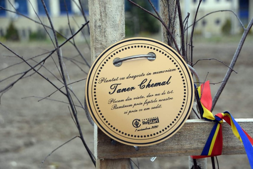 constanta restart a plantat din nou viata in ovidius park in memoria dr chemal taner 732879 constanta restart a plantat din nou viata in ovidius park in memoria dr chemal taner 732879