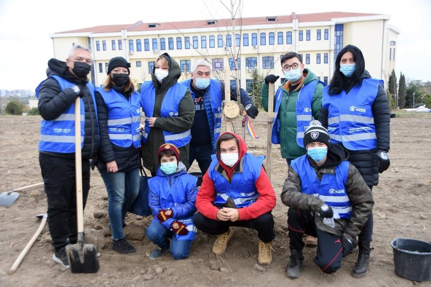 constanta restart a plantat din nou viata in ovidius park in memoria dr chemal taner 732879 constanta restart a plantat din nou viata in ovidius park in memoria dr chemal taner 732879