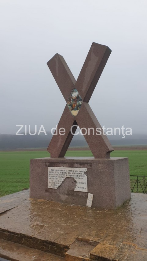 pelerinajul la pestera sfantului andrei se desfasoara in conditii speciale imagini de la fata locului pelerinajul la pestera sfantului andrei se desfasoara in conditii speciale imagini de la fata locului