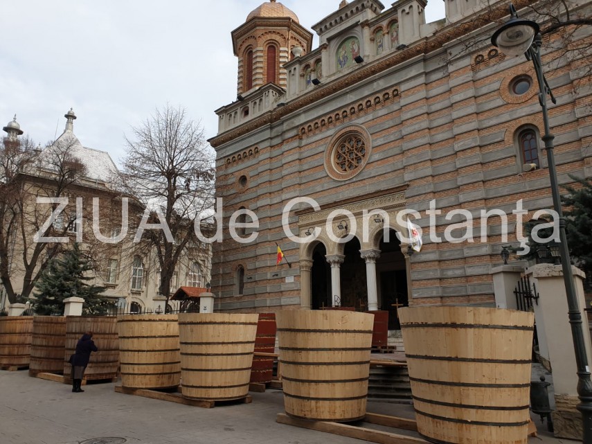 pregatiri pentru sarbatoarea de boboteaza ips teodosie face precizari legate de organizare galerie foto pregatiri pentru sarbatoarea de boboteaza ips teodosie face precizari legate de organizare galerie foto